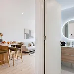 The Bright Life @ Boavista Flats Porto