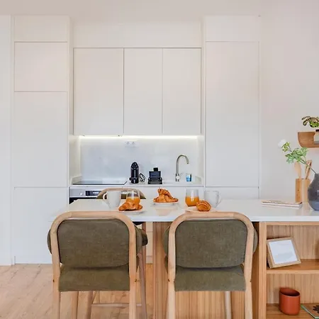 The Bright Life At Boavista Flats Апартаменты *