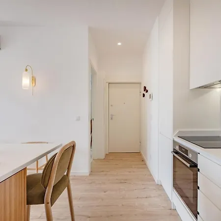 The Bright Life At Boavista Flats * Порту