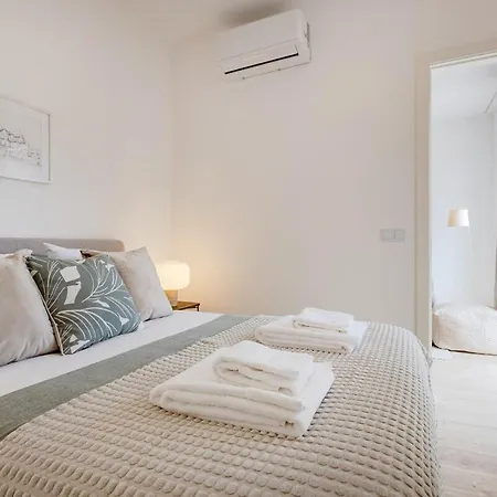 The Bright Life @ Boavista Flats Апартаменты