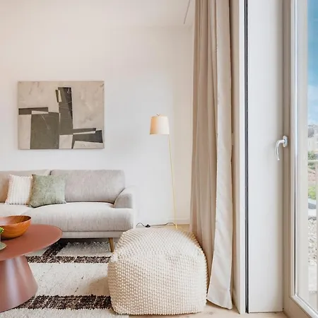 Апартаменты The Bright Life @ Boavista Flats