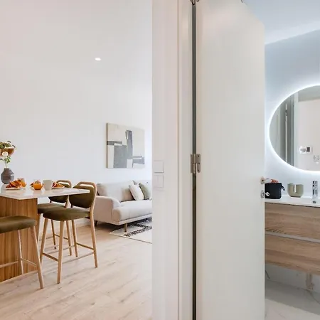 The Bright Life @ Boavista Flats Порту