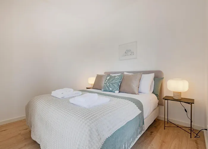 The Bright Life @ Boavista Flats Daire *