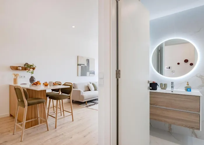 The Bright Life @ Boavista Flats